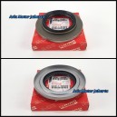 Seal Gardan Belakang - Truk Hino 500
